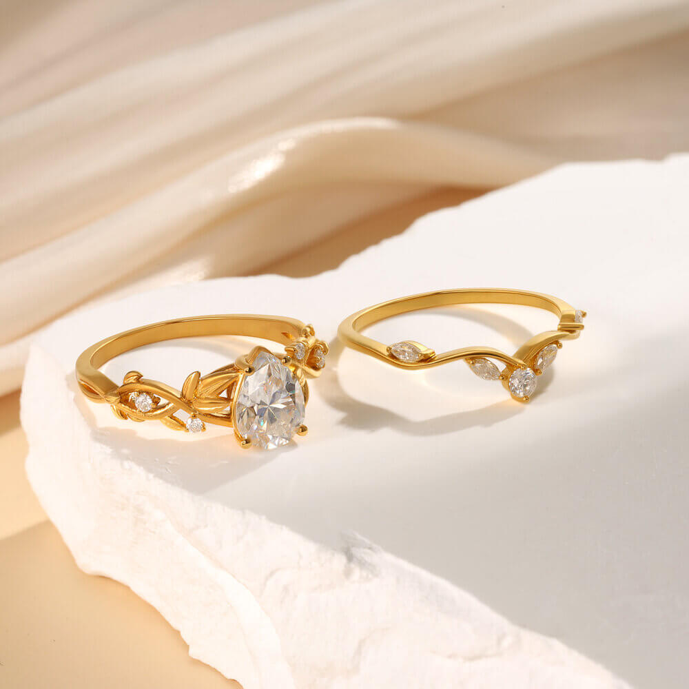 Pear Cut Moissanite Engagement Ring Set Yellow Gold