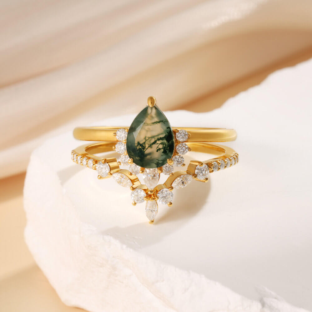 Vintage Natural Green Moss Agate Ring Set with Moissanite Pear Cut