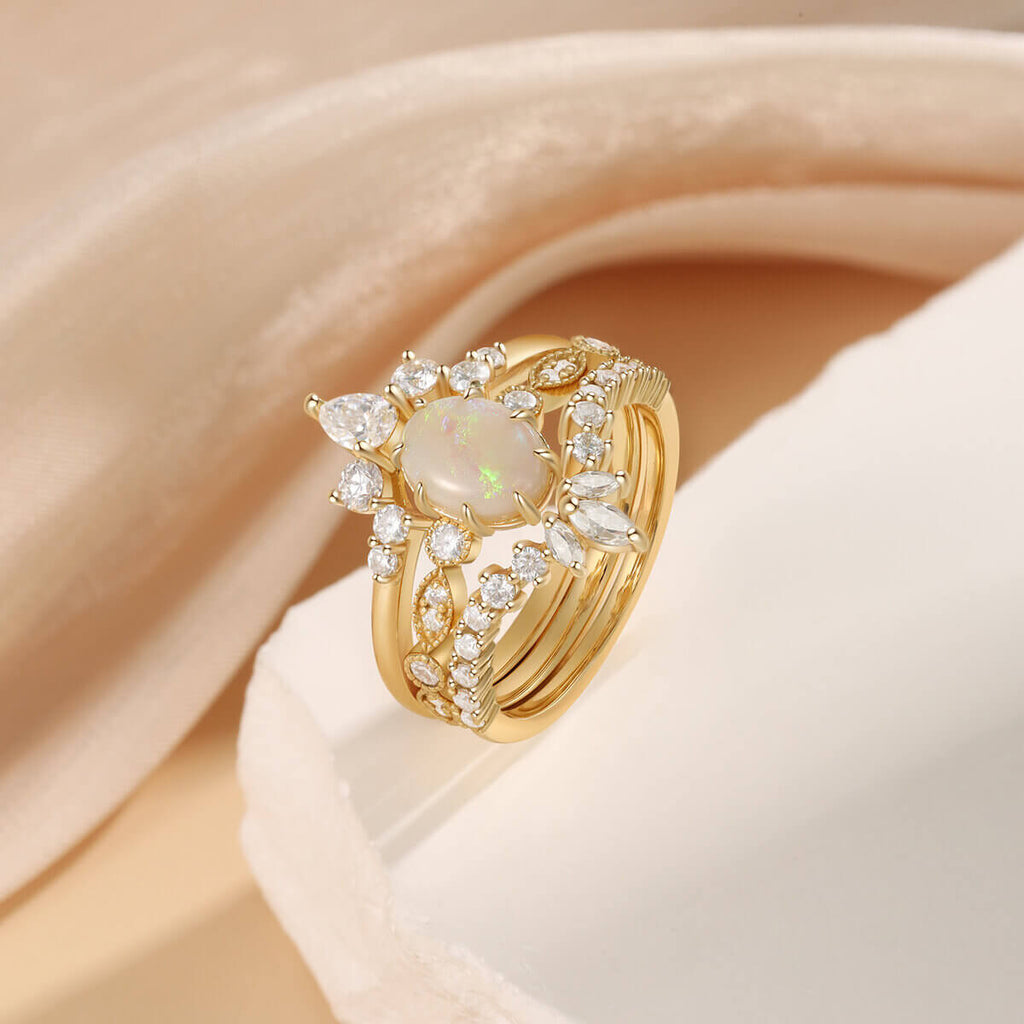 Vintage Natural Oval Cut Opal Ring Set for Women 18K Gold